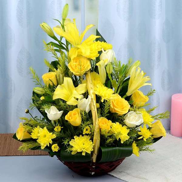 Fragrant Yellow Floral Arrangements