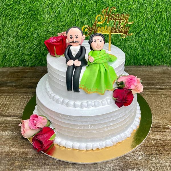 Anniversary Special Couple Cake