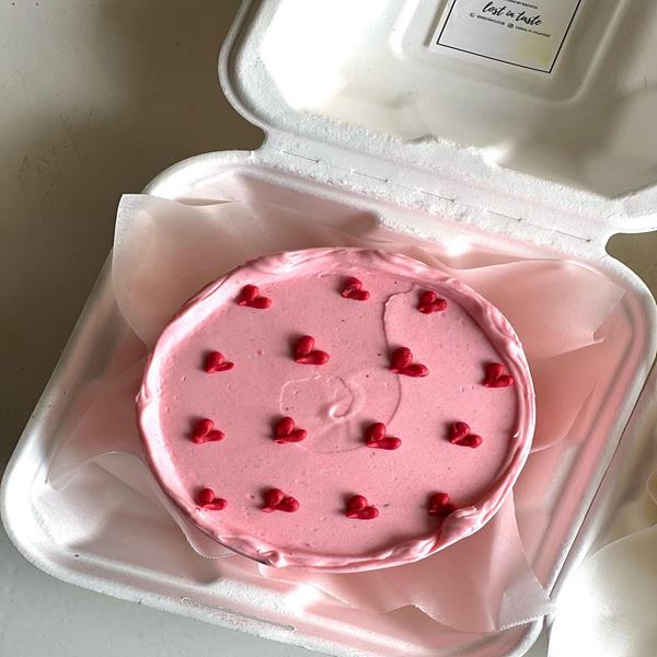 Mini Hearts Bento Cake