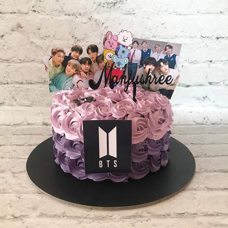 Rosette BTS Theme Cake