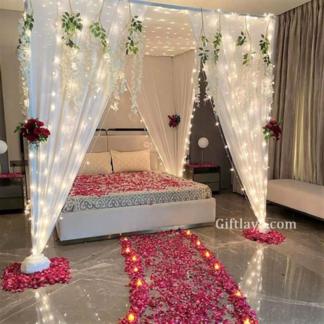 Romantic Bed Decoration for Couples