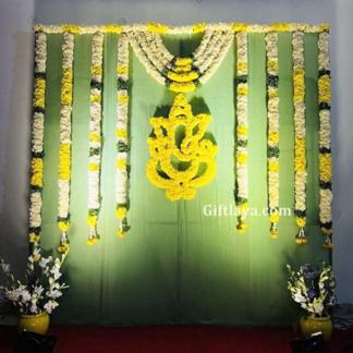 Mehndi Backdrop with Artificial Flower